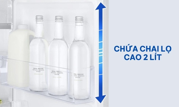 Tủ lạnh Samsung ngăn đá trên - Kệ trên cánh tủ chưa được chai cao 2L