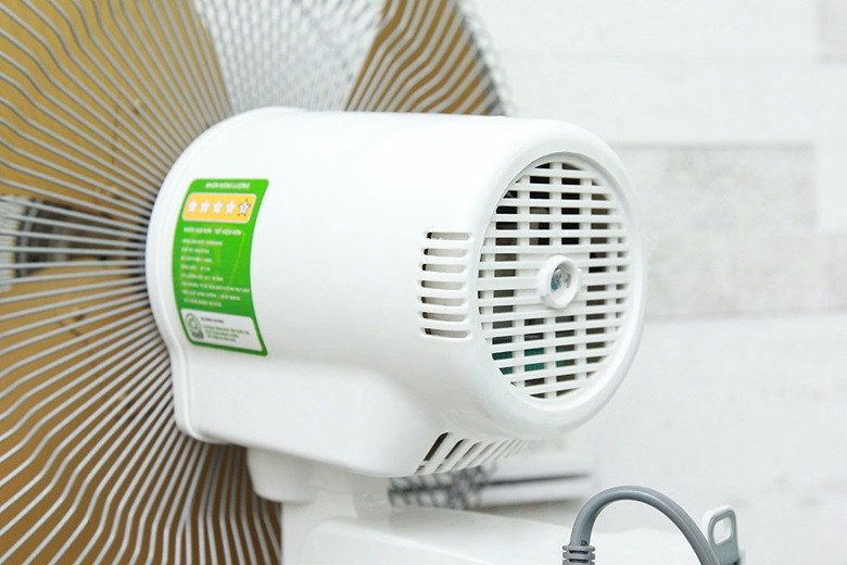 Quạt Panasonic - Quạt dùng động cơ bạc đạn bền bỉ, êm ái không tạo ra tiếng ồn khi sử dụng