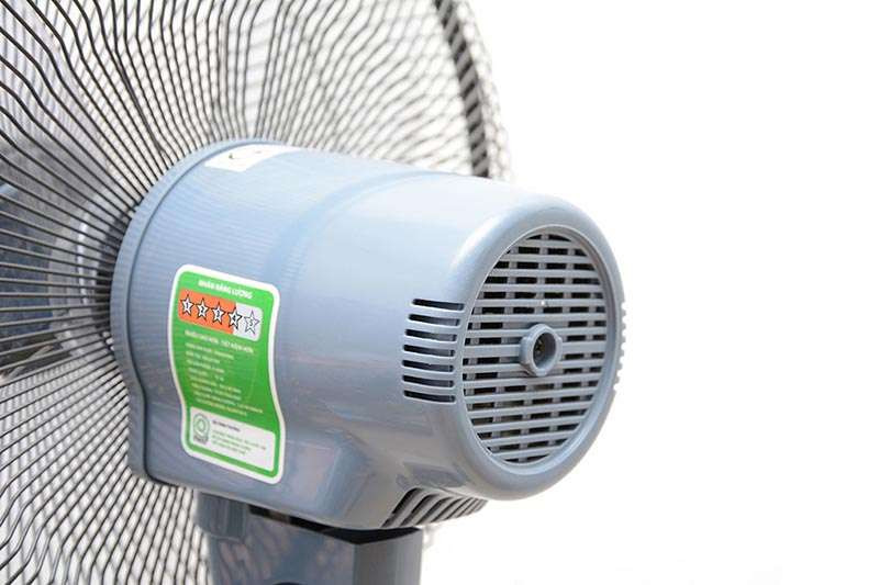 Động cơ bạc đạn hoạt động êm ái, không gây tiếng ồn, tiết kiệm điện và bền bỉ theo thời gian