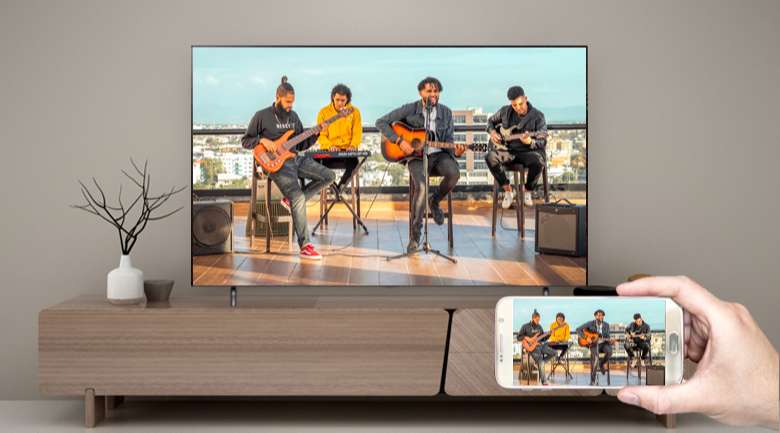 Smart Tivi NanoCell LG 8K 75 inch 75NANO95TPA chiếu màn hình điện thoại lên tivi