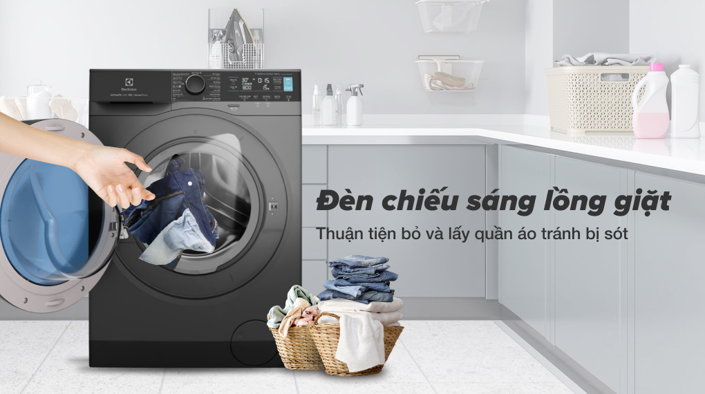 Máy giặt Electrolux Inverter 11 kg EWF1141R9SB - Đen chiếu lồng giặt