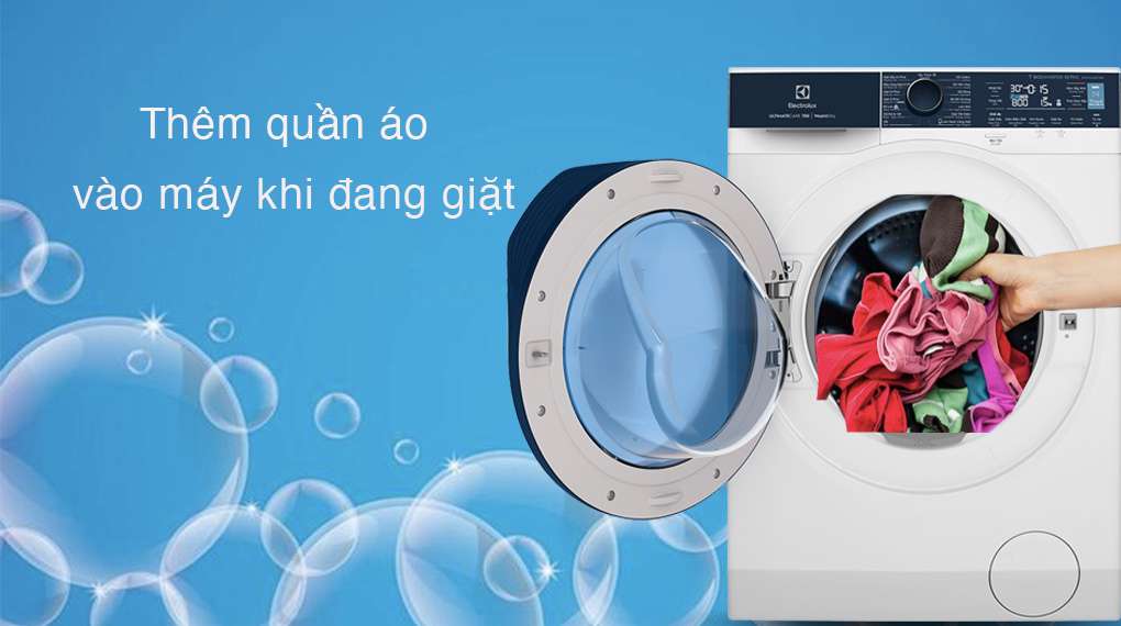 Máy giặt sấy Electrolux Inverter 11 kg EWW1142Q7WB-Có thể thêm quần áo vào máy khi đang giặt