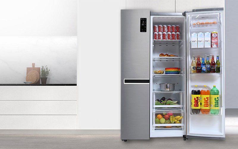 Thiết kế nổi bật, không gian lưu trữ rộng với  khay kệ đa dạng là những điều giúp tủ lạnh LG thu hút ngay từ cái nhìn đầu tiên